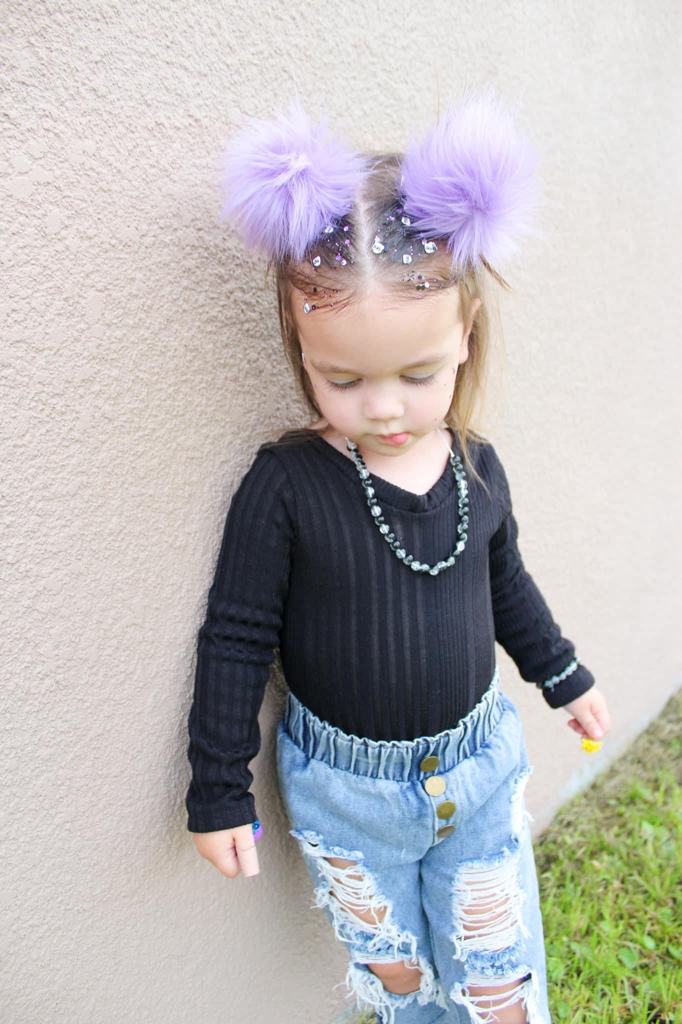 Lavender Poms