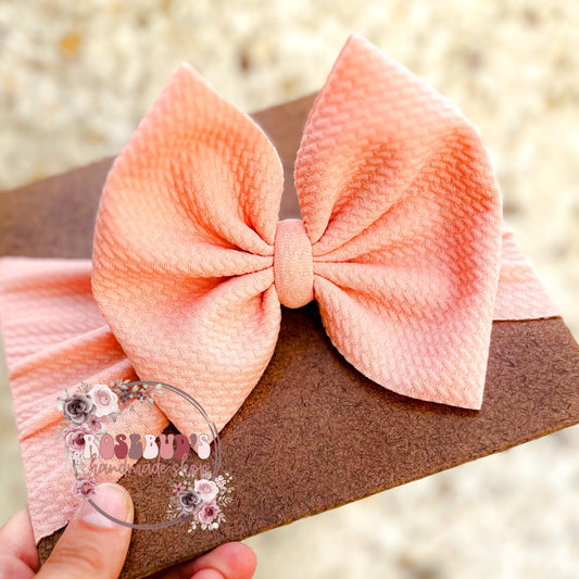 Peachy Pink Bow