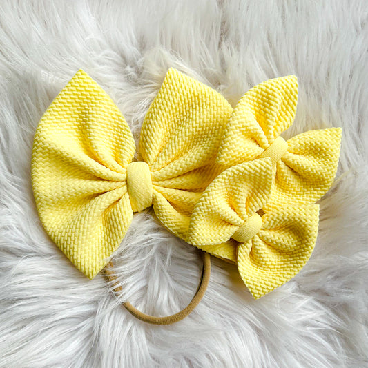 Buttercup Bow